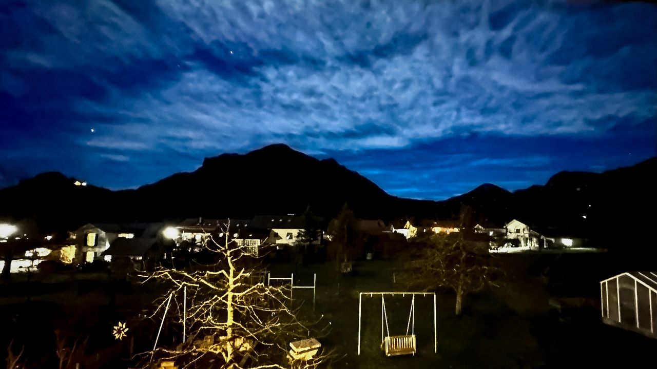 Ausblick vom Balkon bei Nacht Ausblick vom Balkon bei Nacht